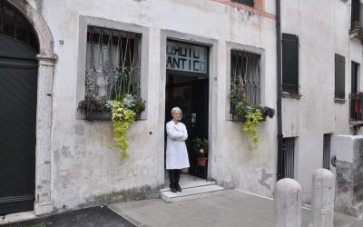 70 + 40 + 190 = 300 storie POP “Restauro della ceramica: il Futuro ha un cuore Antico”